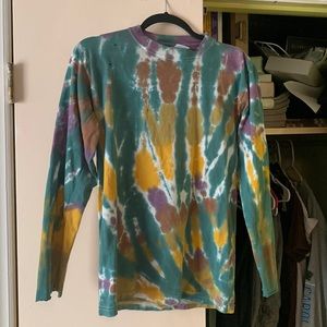 Vintage tie dye gildan ultra cotton long sleeve